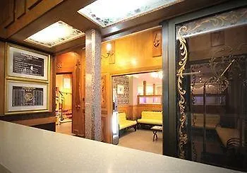 Grand Amelot 3* Paris